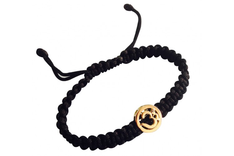 14K Hallmarked Gold Bracelet on Size Adjustable Thick Braided Nylon Thread